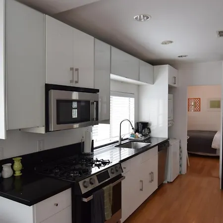 Venice Beach Apartments Monthly Rents Los Angeles Exterior photo