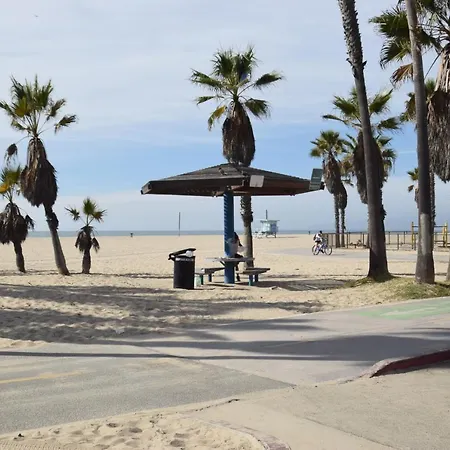 Venice Beach Apartments Monthly Rents Los Angeles Exterior photo