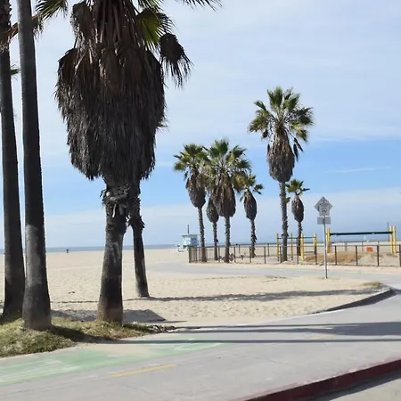 Venice Beach Apartments Monthly Rents Los Angeles Exterior photo
